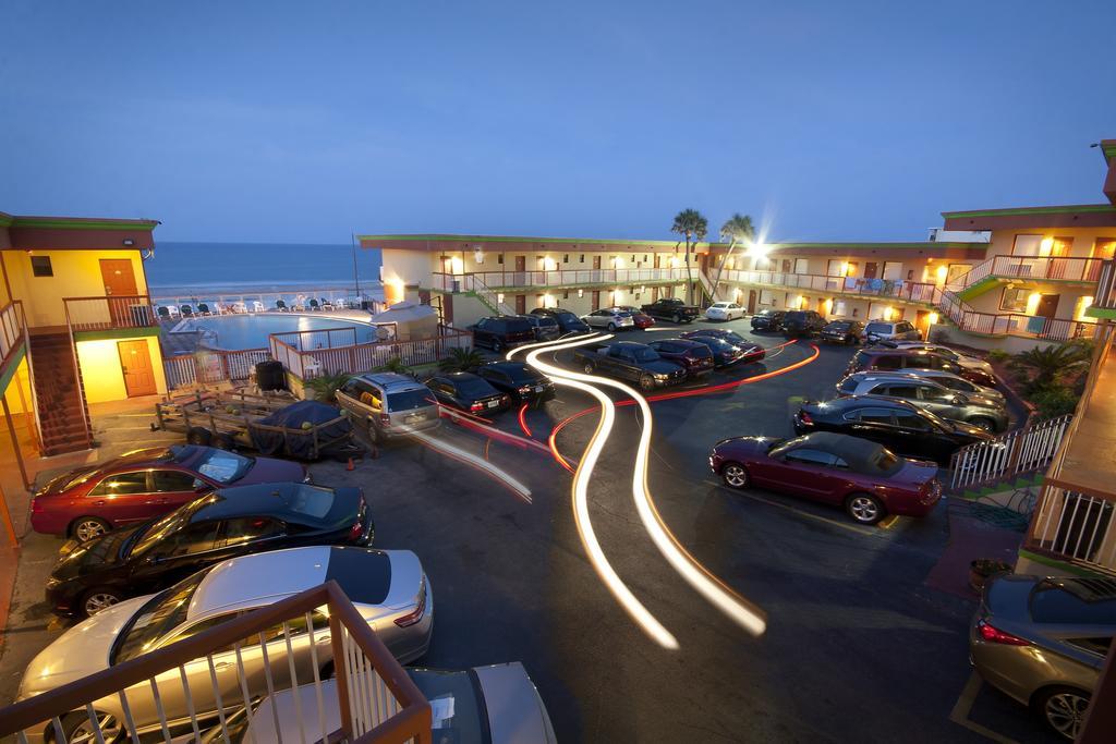 Roomba Inn & Suites - Daytona Beach Exterior photo